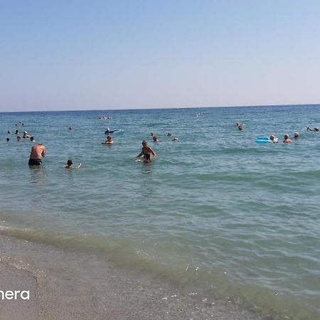 Sea View Apartments Poseidon Лептокария Экстерьер фото
